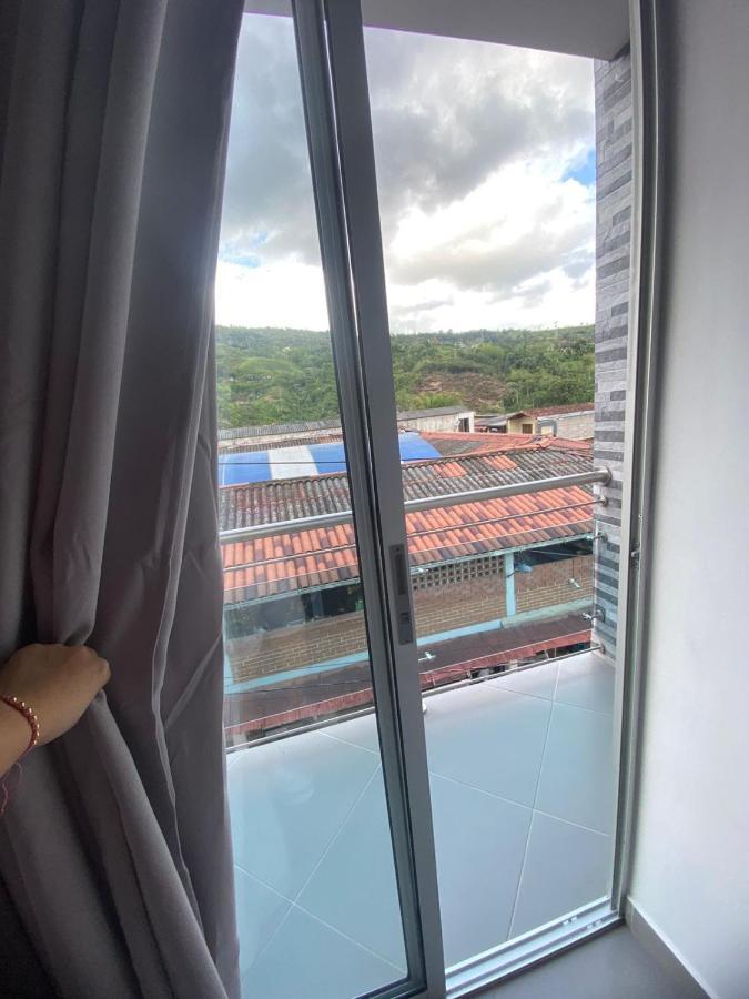 Hotel Gran Plaza San Rafael 圣拉菲尔 外观 照片